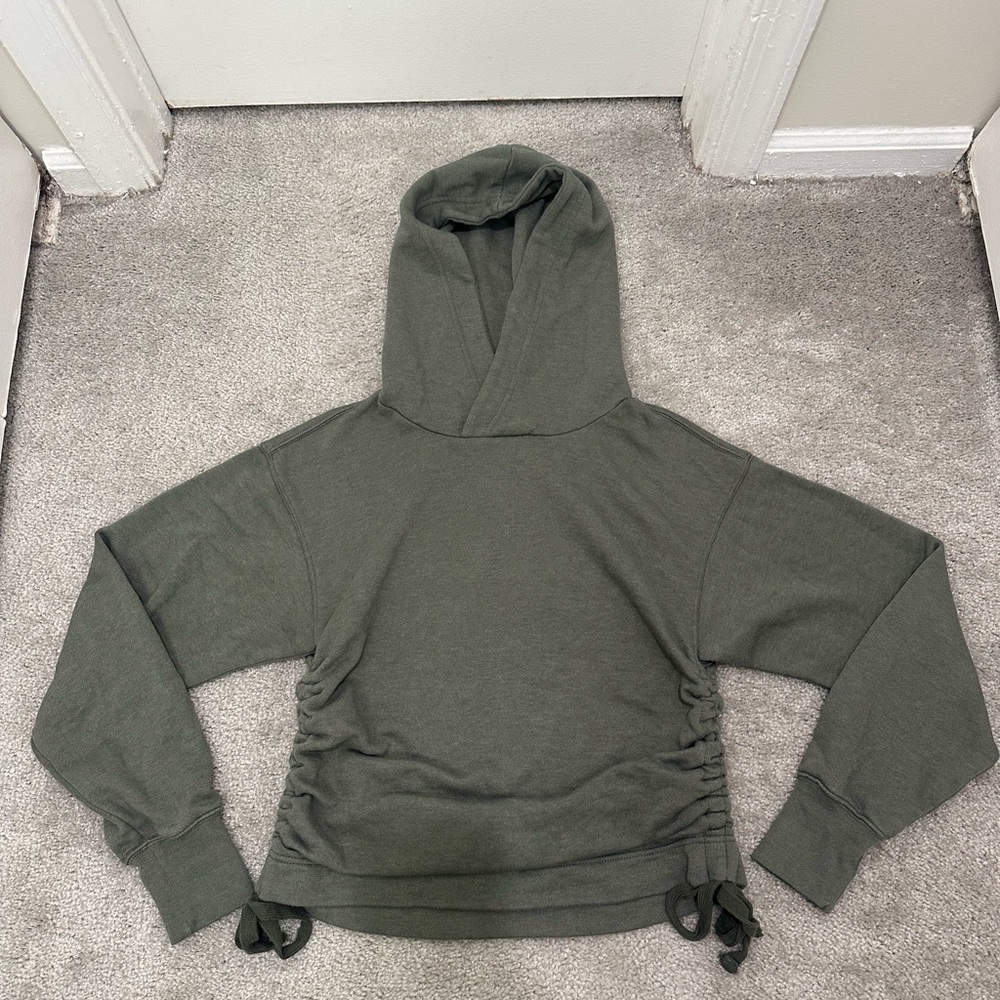Aerie NWT Ruched Sides Hoodie in Olive Size XSmall